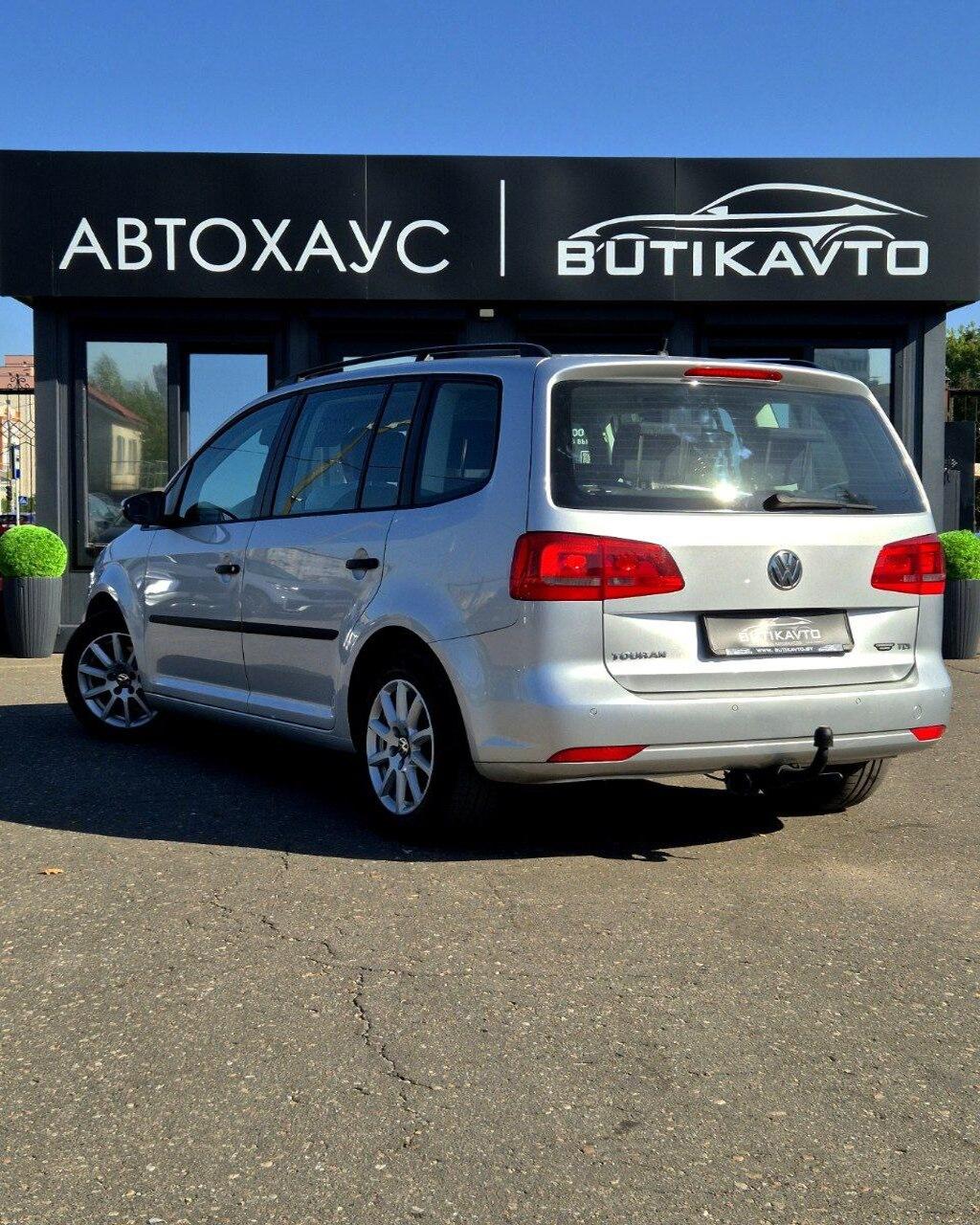 Volkswagen Touran I · 2-й рестайлинг , 2010 г., механика, дизель - фото 4