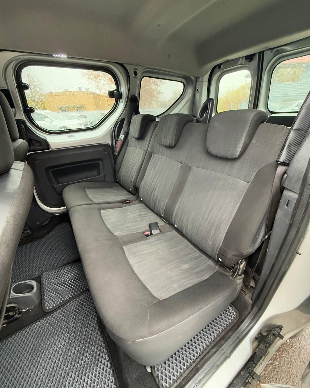 Dacia Dokker I , 2013 г., механика, бензин  - фото 12