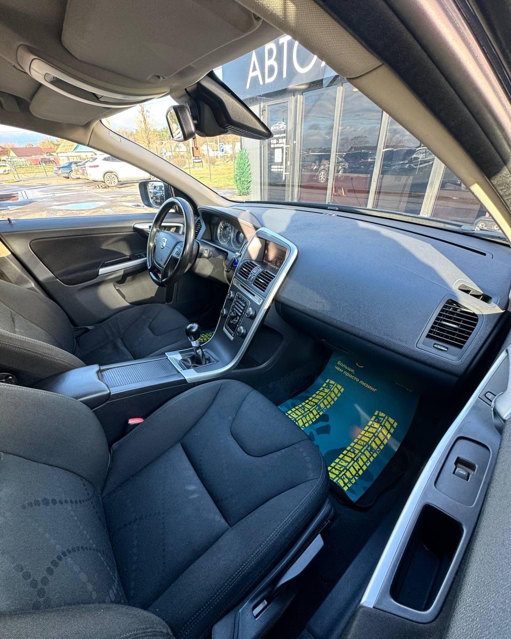 Volvo XC60 I , 2011 г., механика, дизель - фото 13