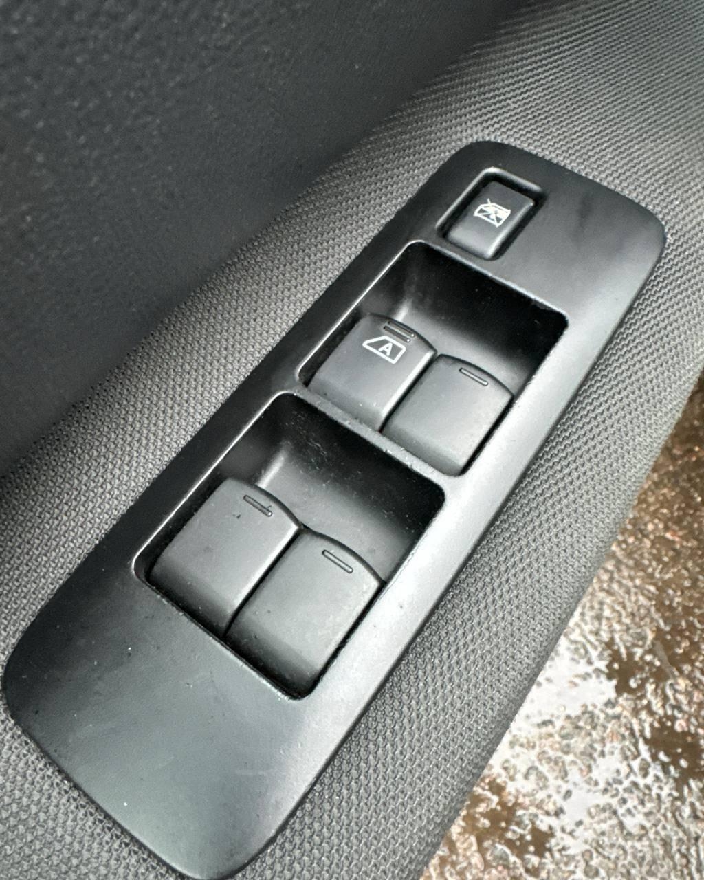 Nissan Qashqai I , 2008 г., механика, дизель - фото 19