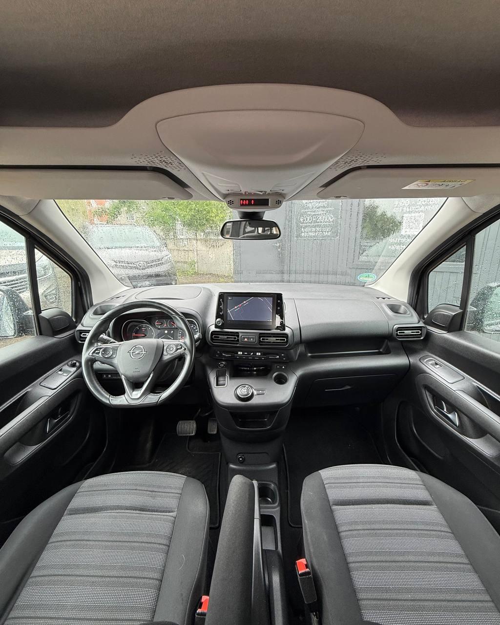 Opel Combo, 2019 г., автомат, дизель - фото 9