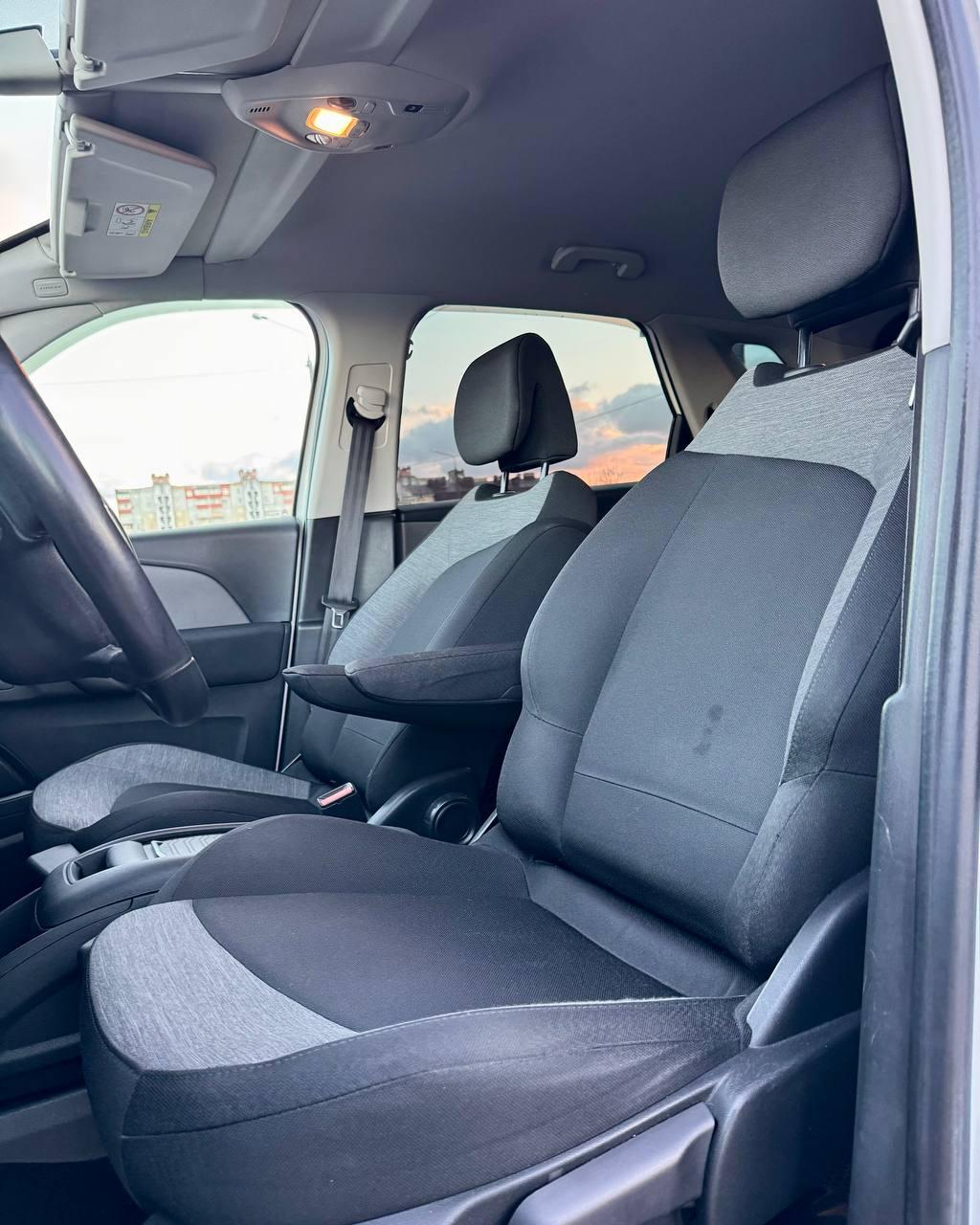 Citroen C4 Spacetourer I , 2019 г., автомат, дизель - фото 10