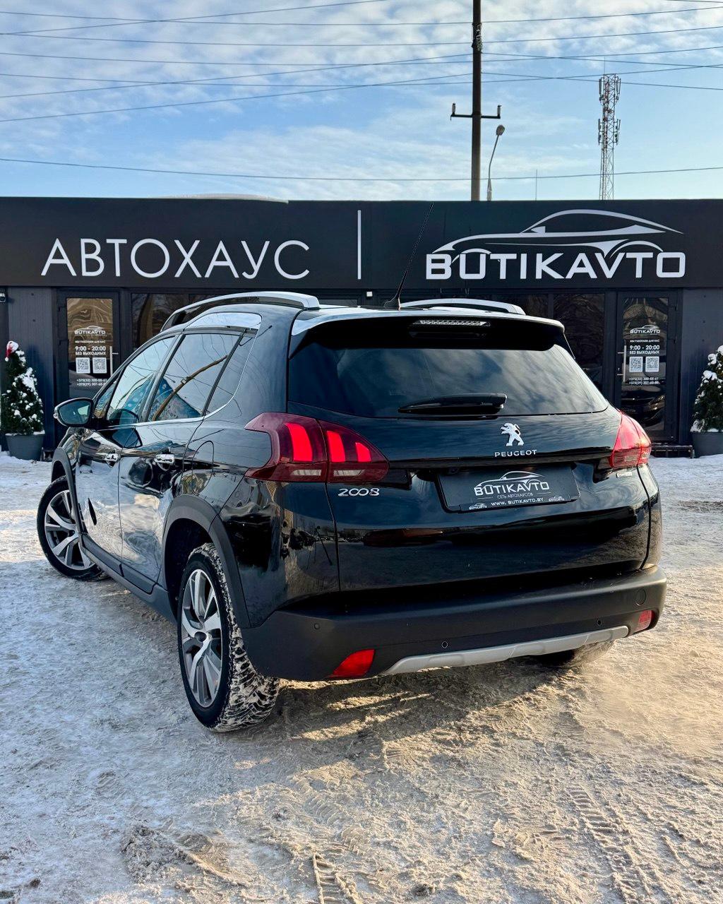 Peugeot 2008 I · Рестайлинг , 2017 г., механика, бензин - фото 4