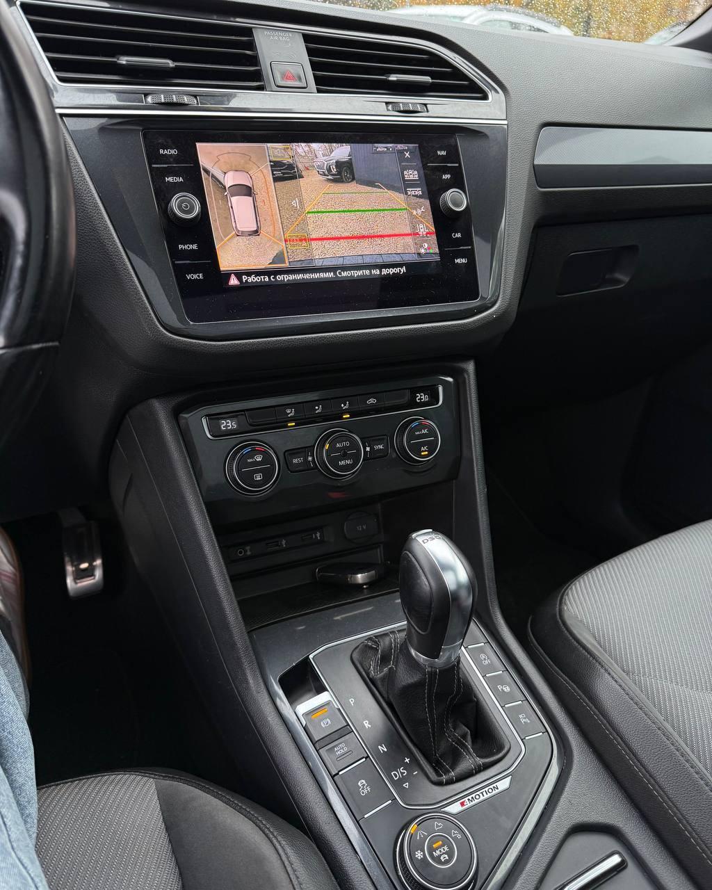 Volkswagen Tiguan II , 2017 г., робот, дизель - фото 10