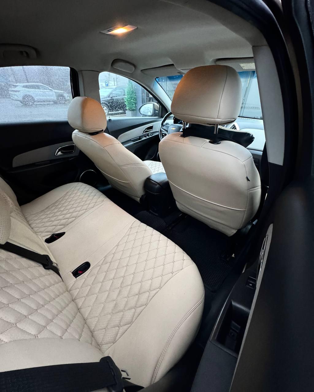 Chevrolet Cruze J300 · Рестайлинг , 2013 г., механика, бензин - фото 12