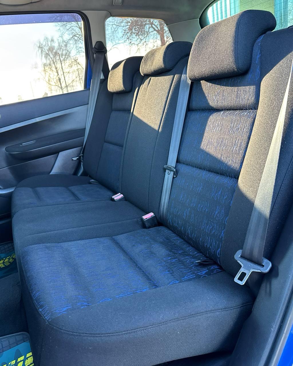 Peugeot 307 I · Рестайлинг , 2001 г., механика, бензин - фото 11