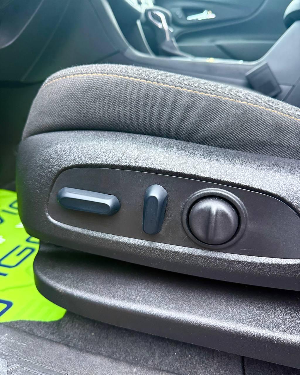 Chevrolet Equinox III · Рестайлинг , 2024 г., автомат, бензин - фото 19