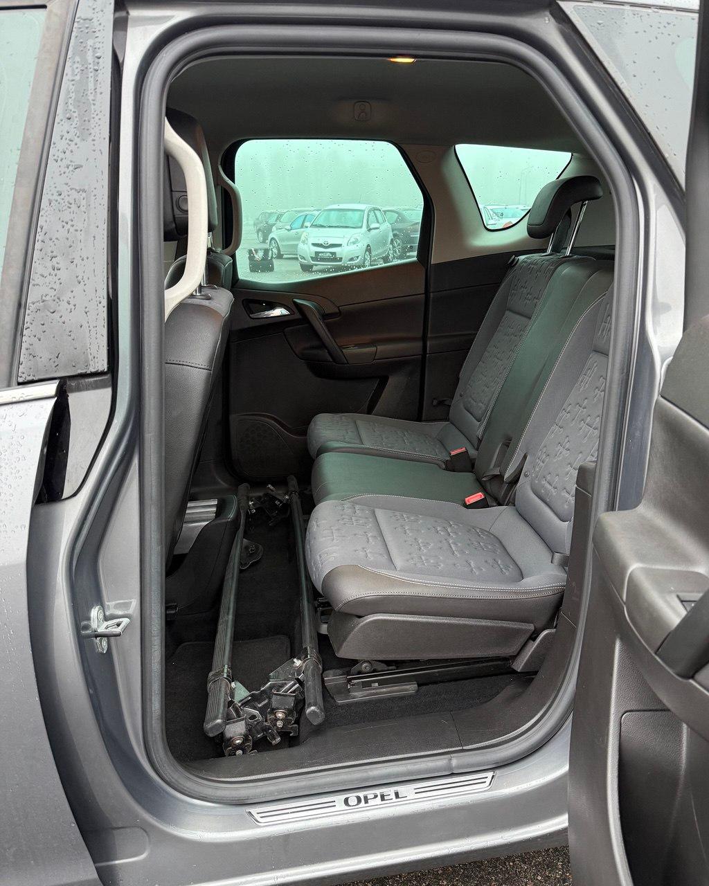 Opel Meriva II · Рестайлинг , 2015 г., механика, дизель - фото 12