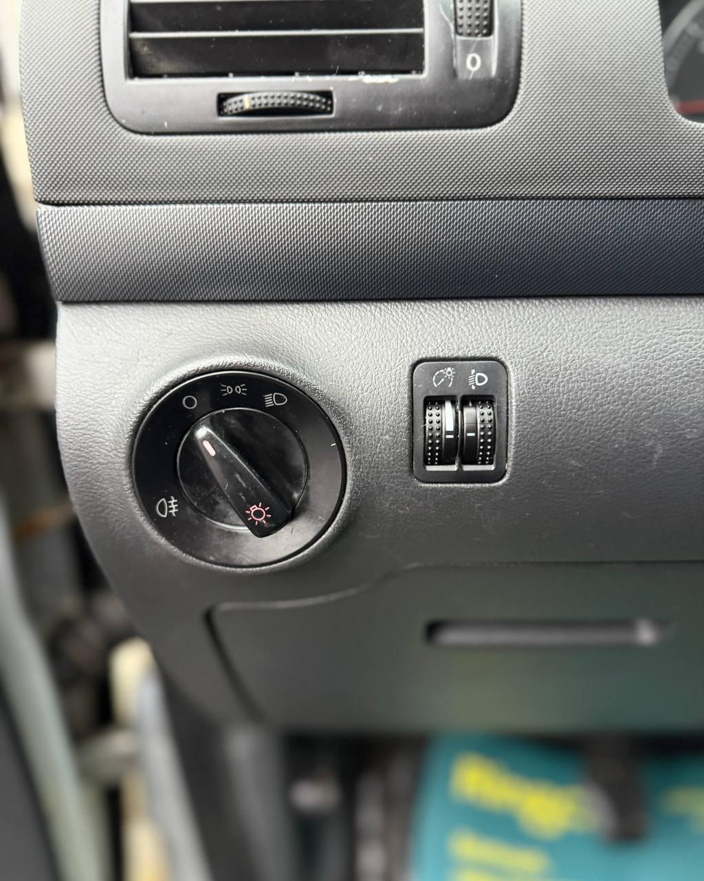 SEAT Alhambra I · Рестайлинг , 2002 г., механика, дизель - фото 17