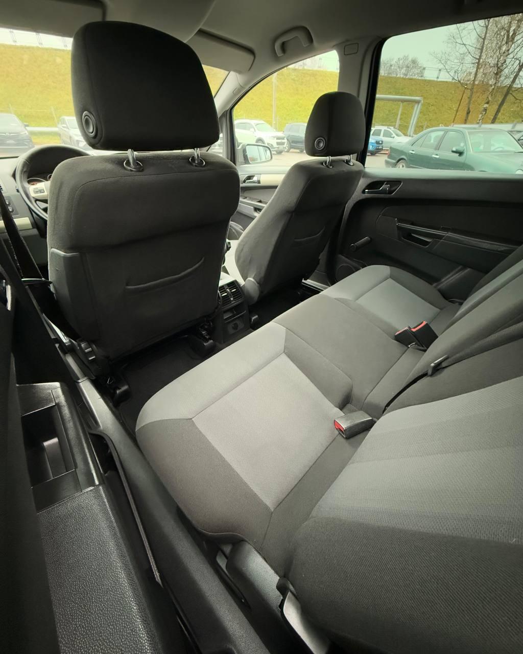 Opel Zafira B , 2008 г., механика, дизель  - фото 13