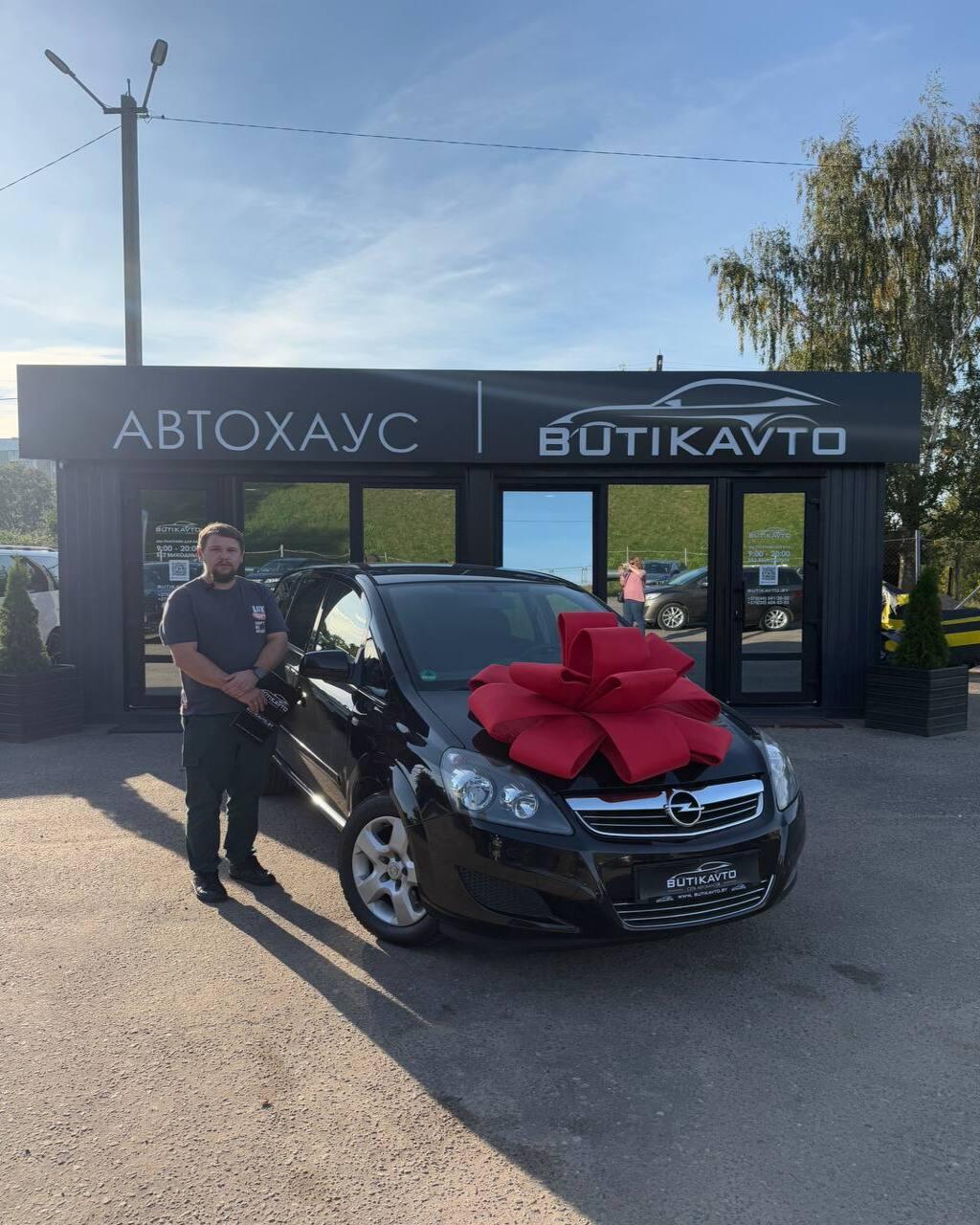 Opel Zafira B · Рестайлинг , 2011 г., механика, дизель