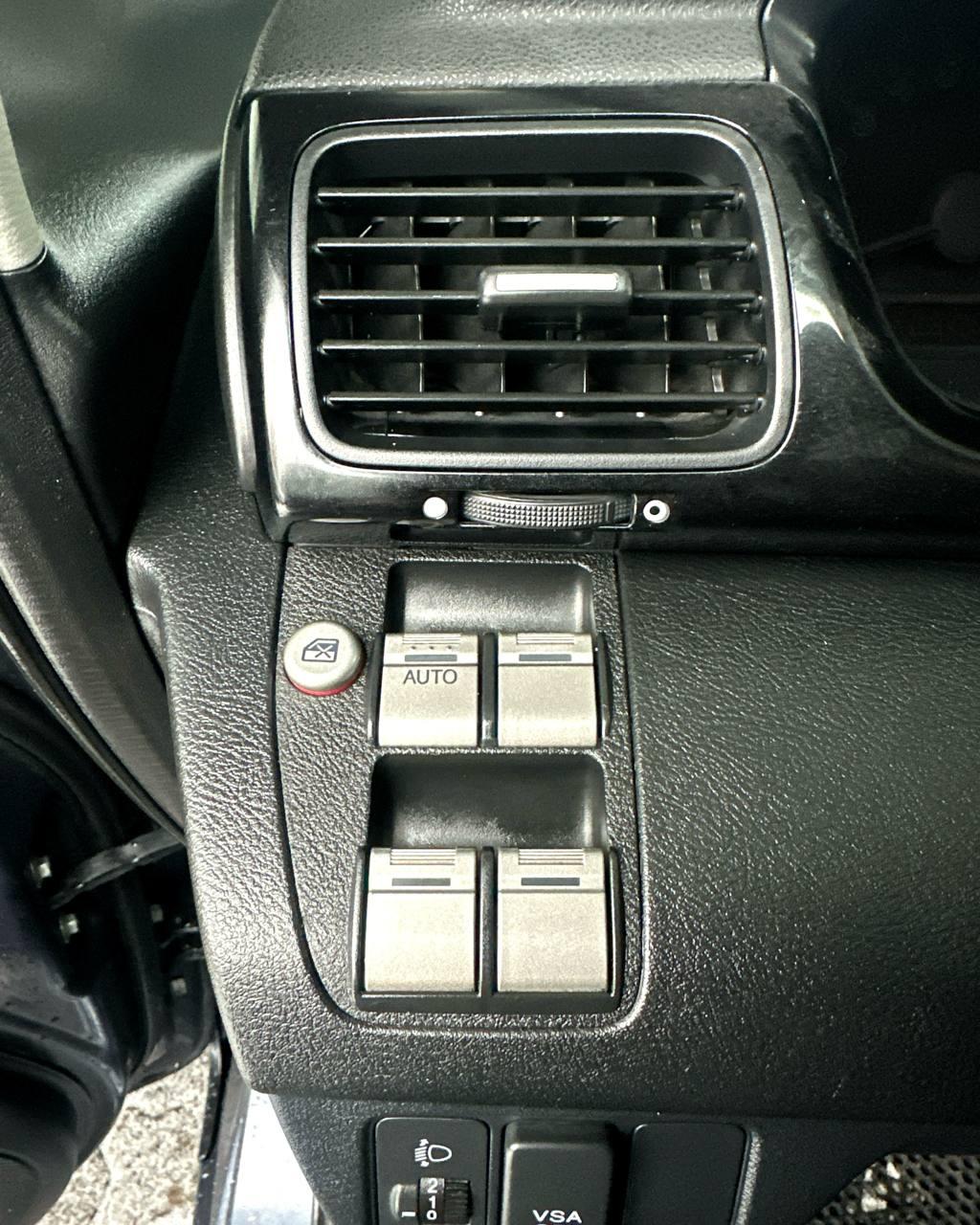 Honda FR-V I , 2005 г., механика, бензин - фото 11