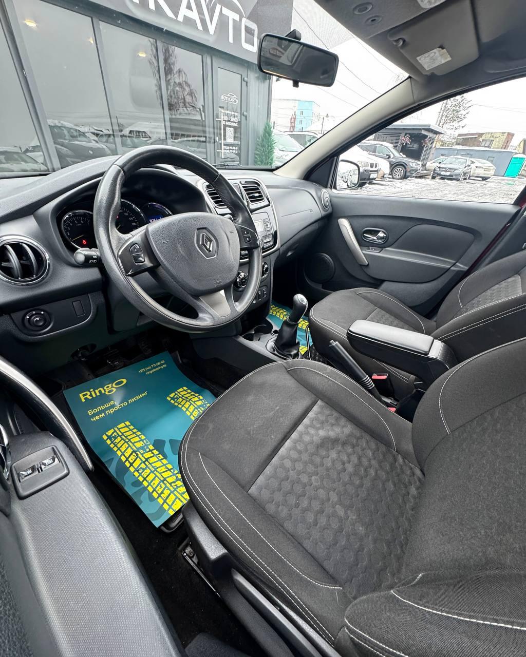 Renault Logan II , 2017 г., механика, бензин - фото 10