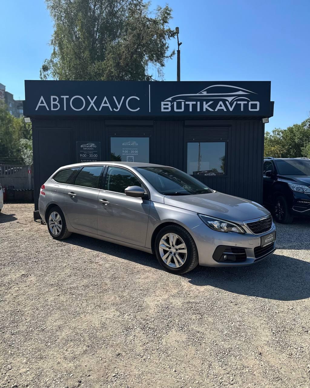 Peugeot 308 T9 · Рестайлинг , 2019 г., механика, дизель