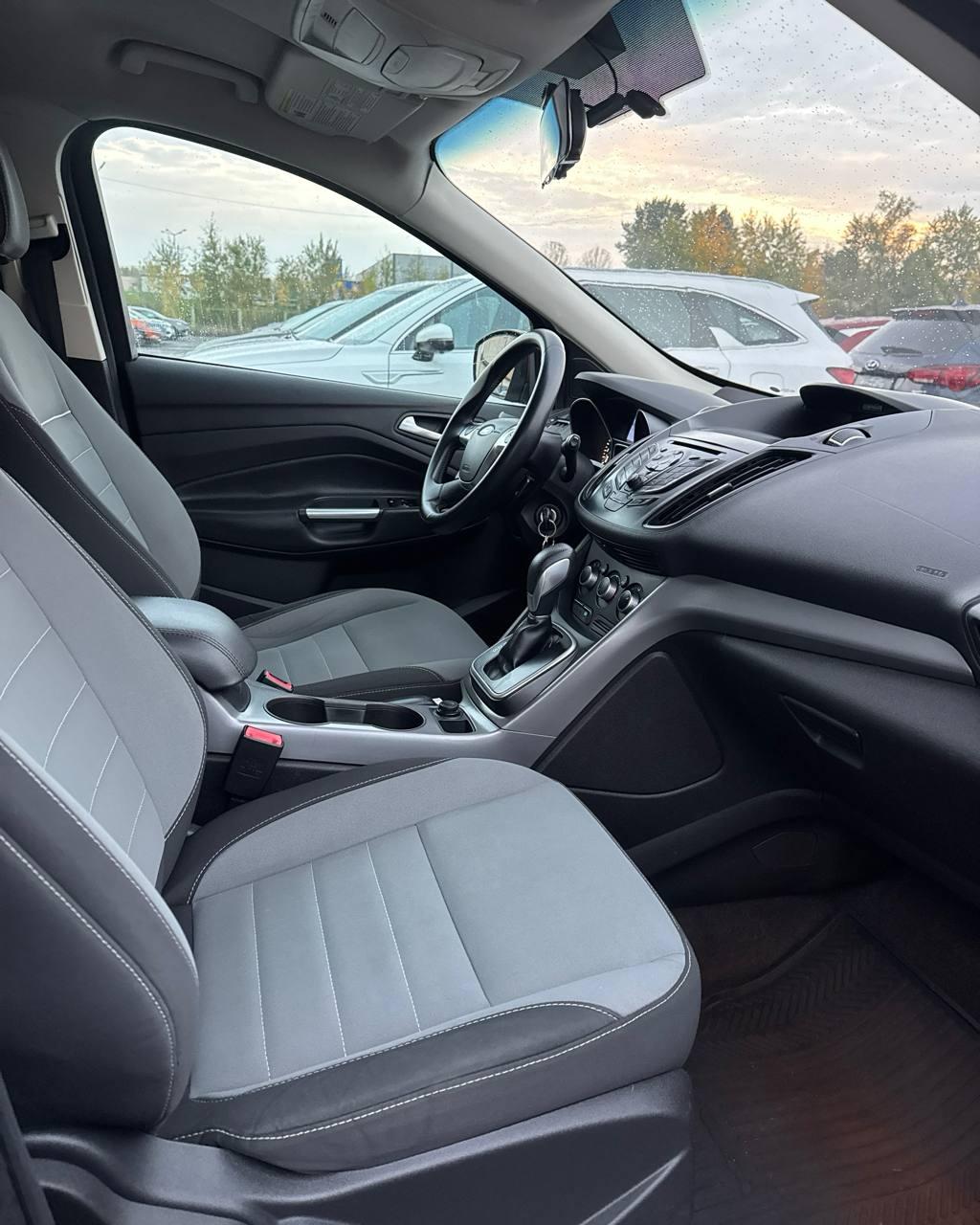 Ford Escape III , 2013 г., автомат, бензин - фото 10