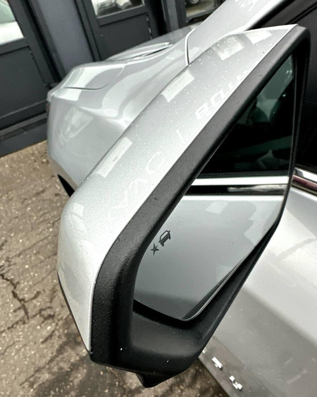 Chevrolet Equinox III , 2021 г., автомат, бензин - фото 18