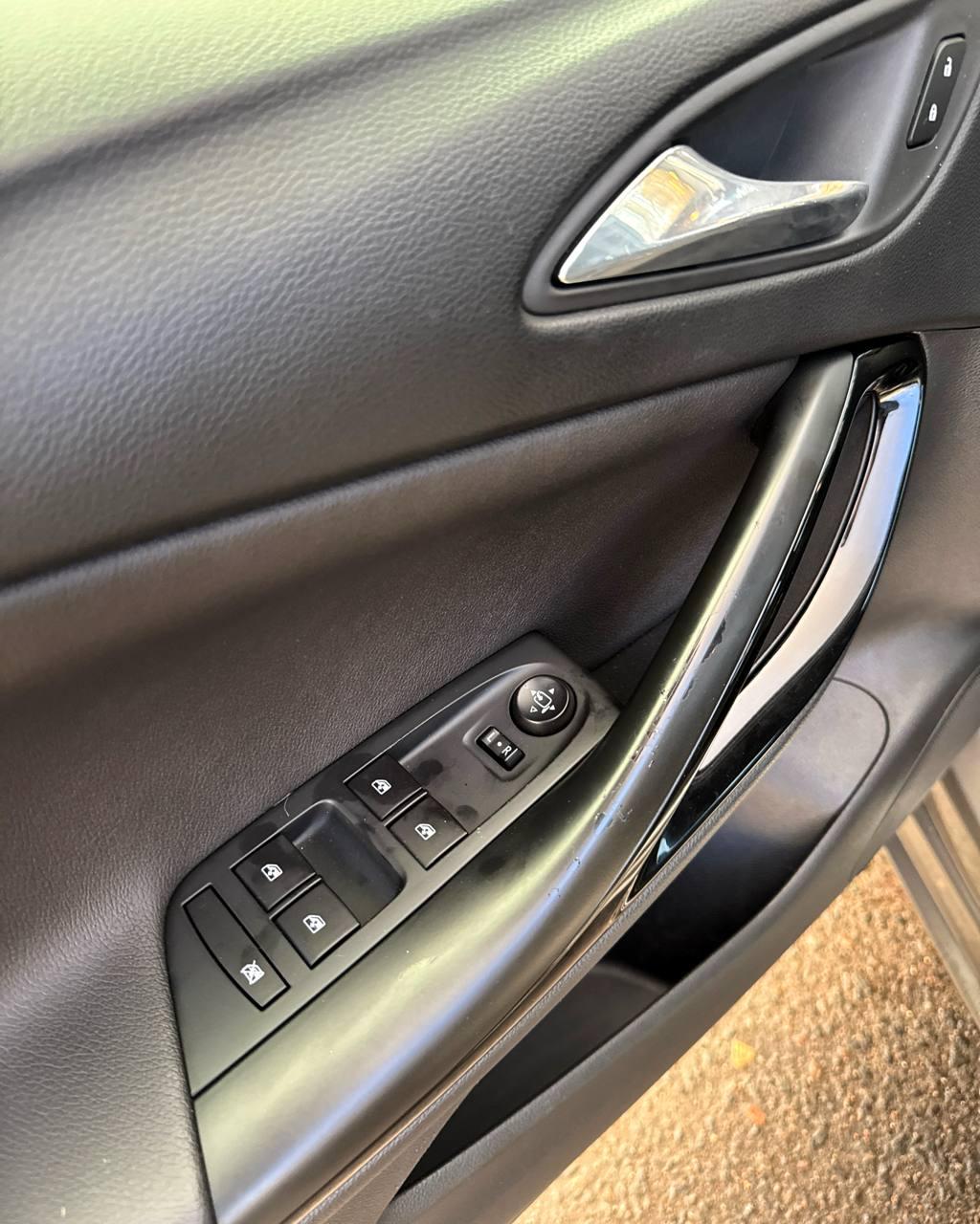 Opel Astra K , 2016 г., автомат, дизель - фото 13