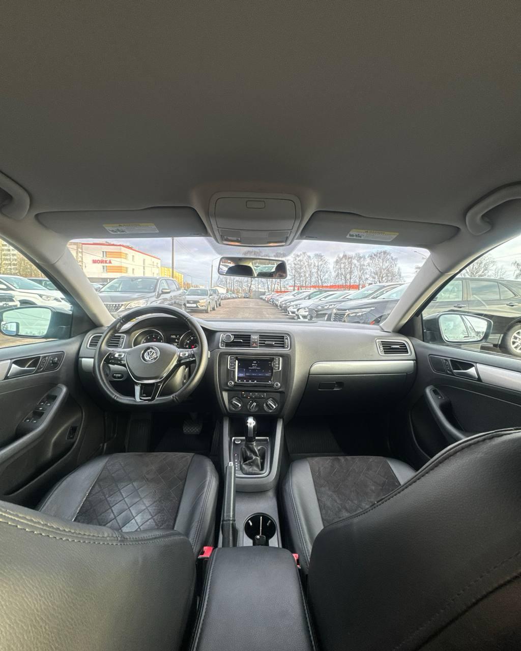 Volkswagen Jetta VI · Рестайлинг , 2015 г., автомат, бензин - фото 7