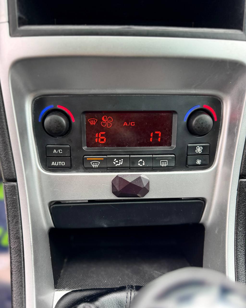 Peugeot 307 I · Рестайлинг , 2006 г., механика, дизель - фото 17