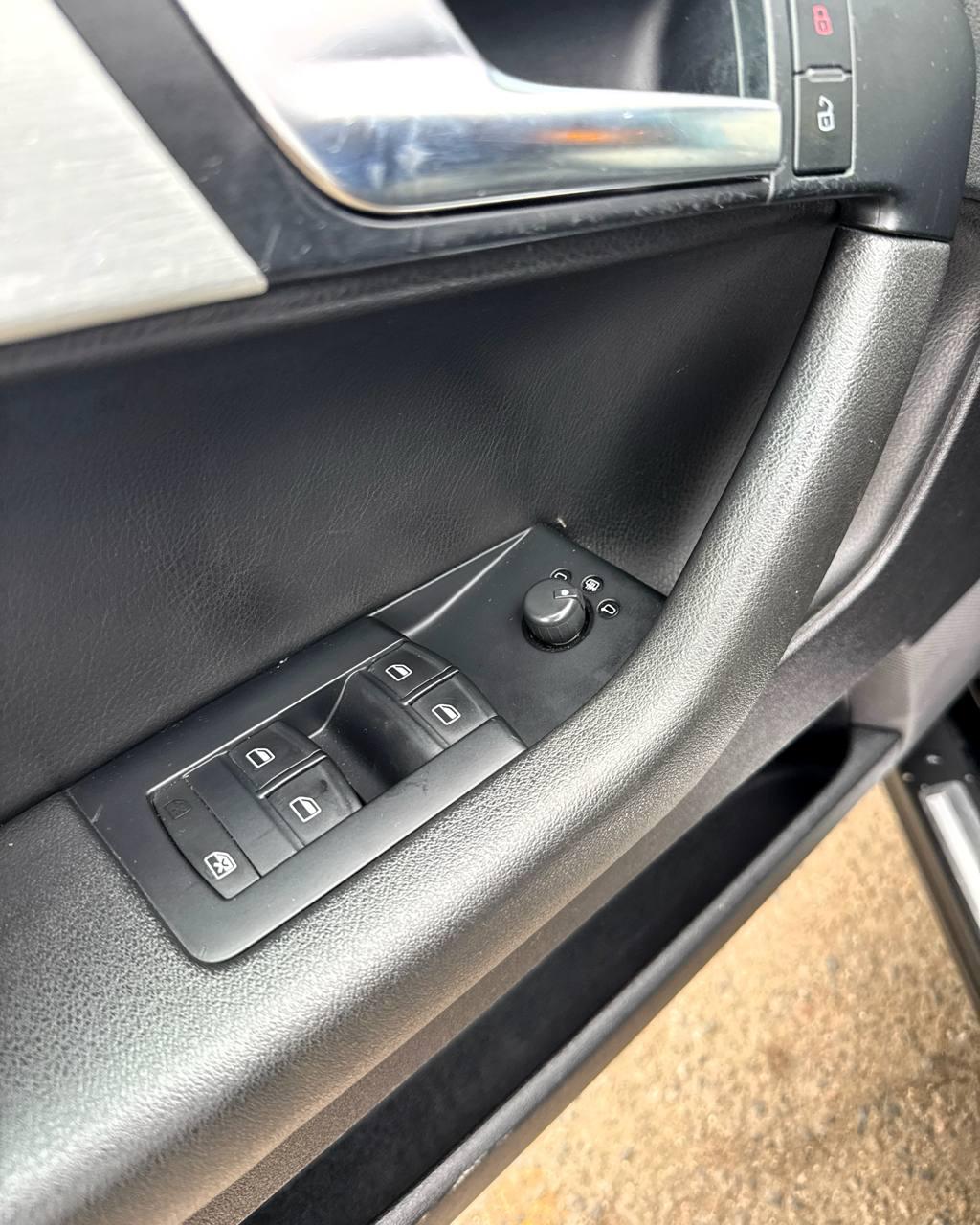 Audi A3 8P 8PA · 2-й рестайлинг , 2008 г., механика, дизель  - фото 13
