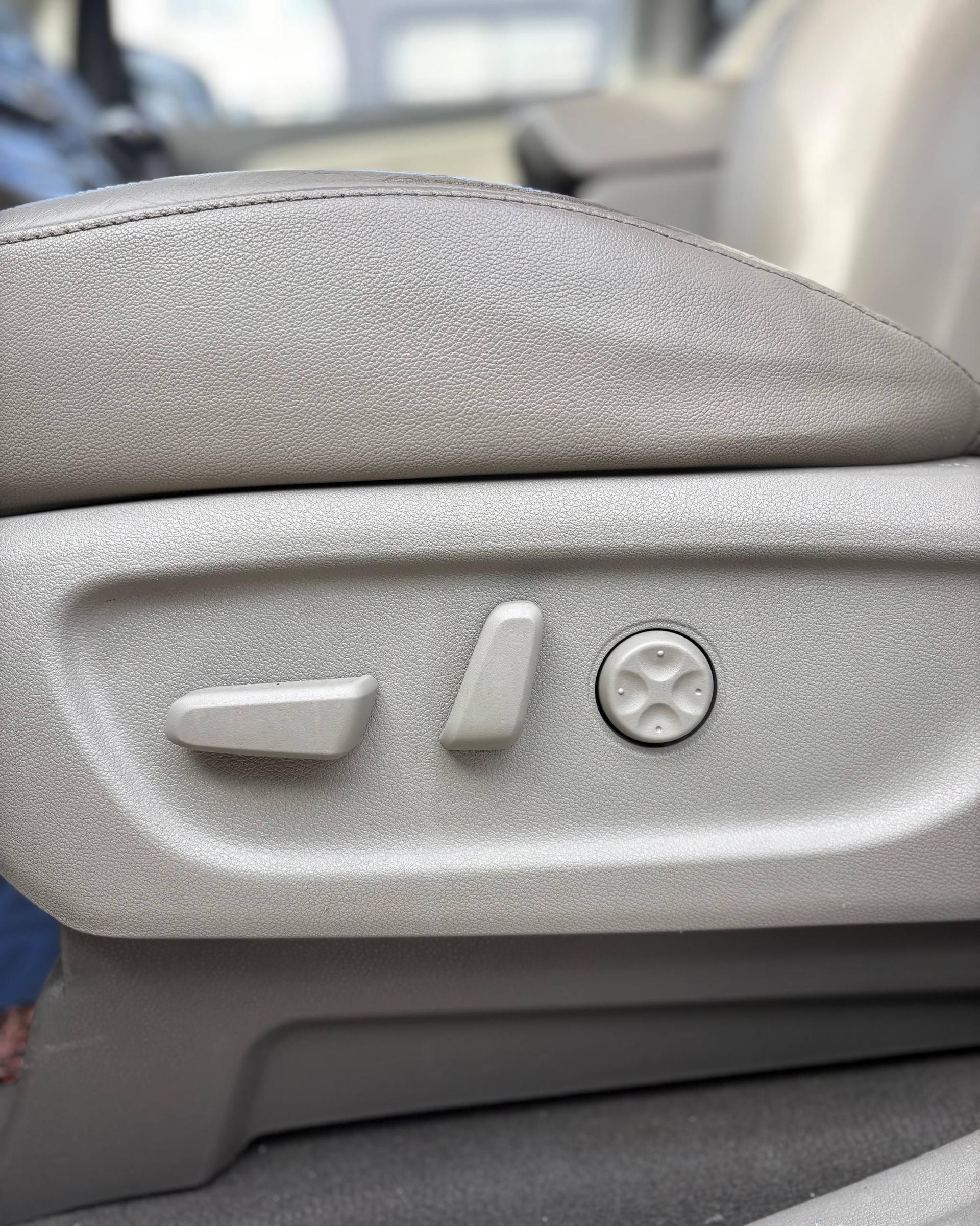 Kia Carnival III , 2016 г., автомат, дизель  - фото 22