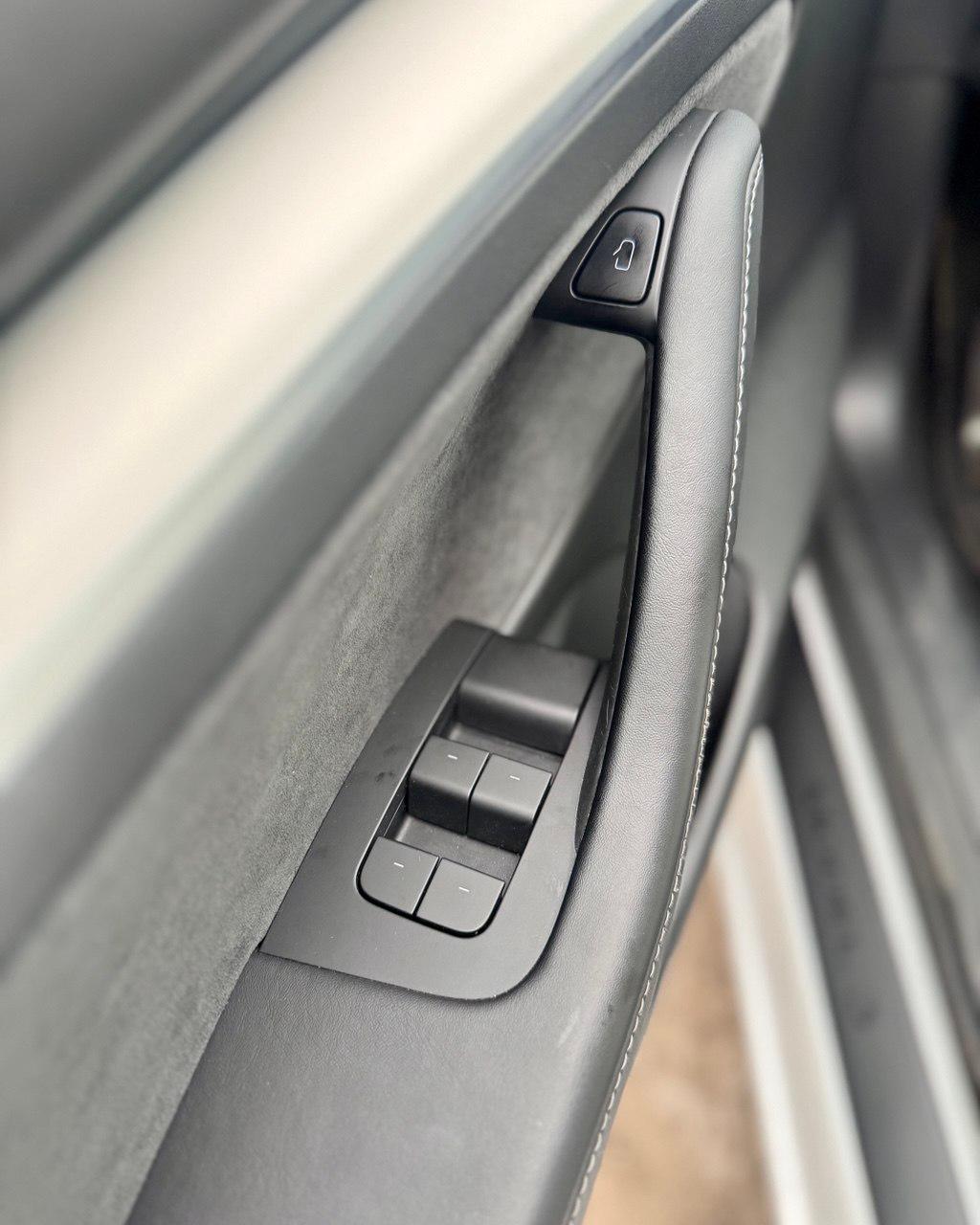 Tesla Model 3 I · Рестайлинг , 2022 г., автомат, электро - фото 17