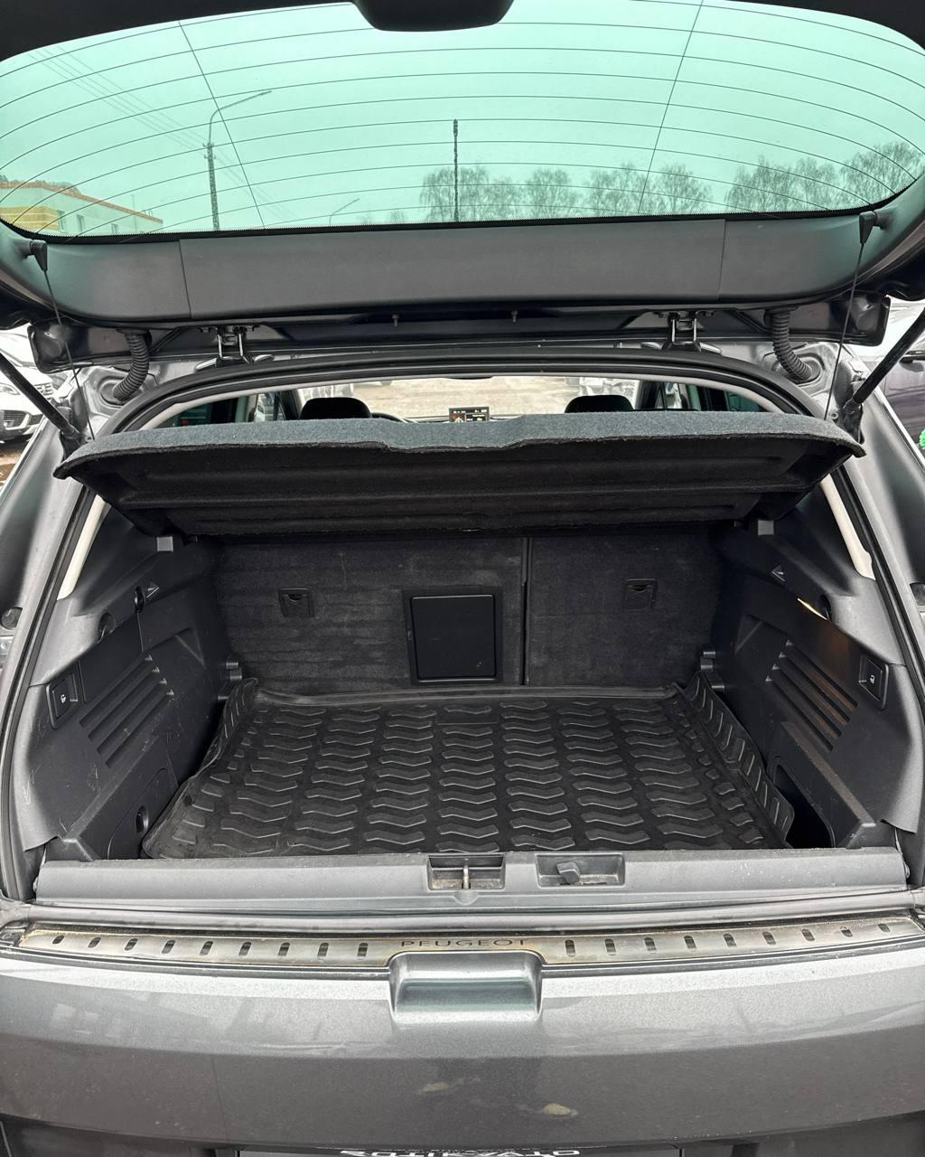 Peugeot 3008 I · Рестайлинг , 2016 г., автомат, дизель - фото 14