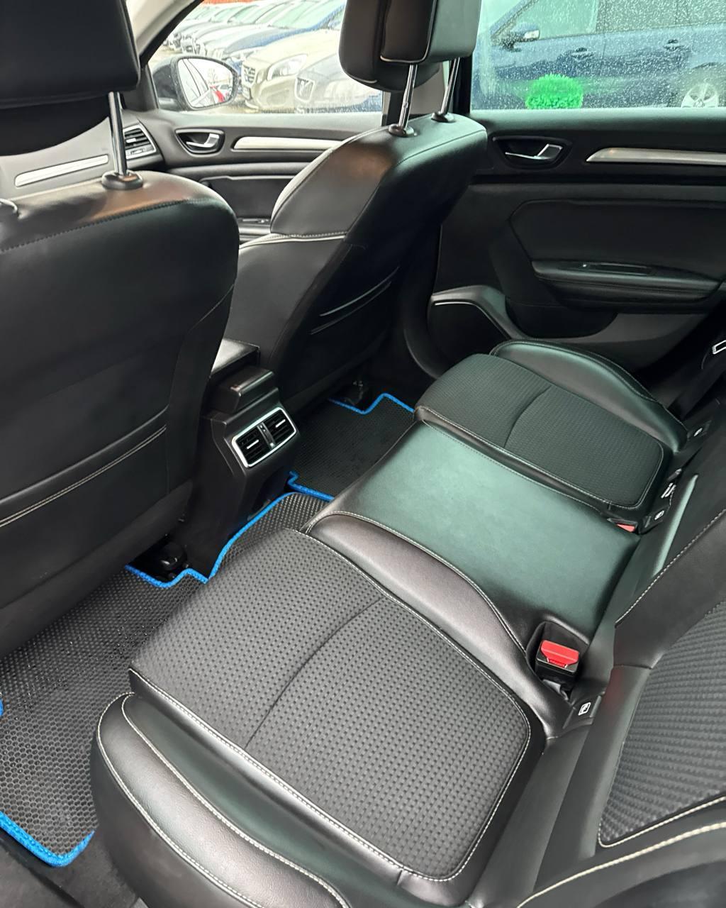 Renault Megane IV , 2018 г., механика, дизель - фото 11