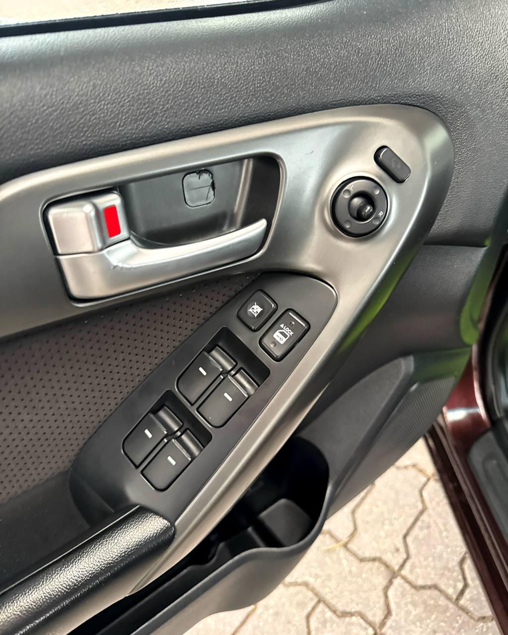 Kia Cerato II , 2010 г., механика, бензин - фото 9