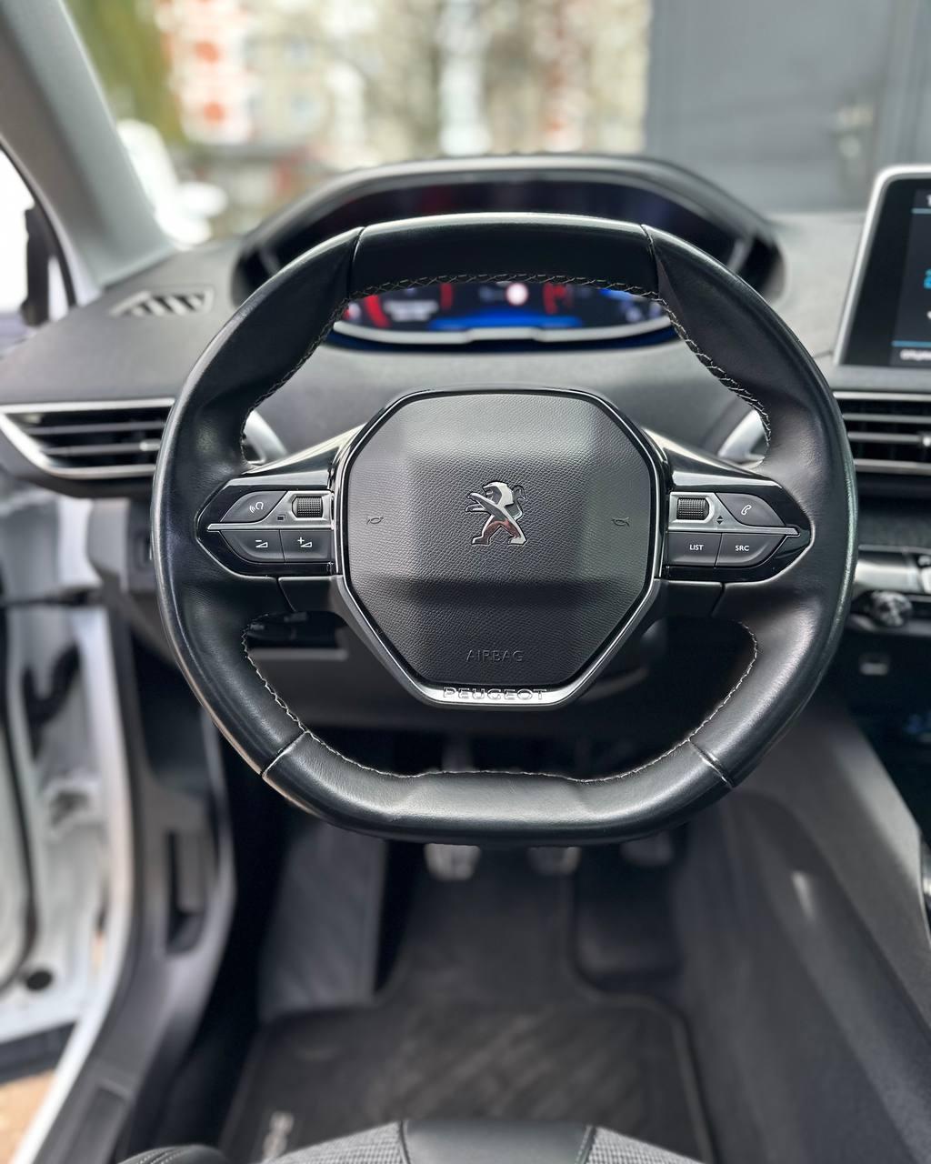 Peugeot 3008 II , 2019 г., механика, бензин - фото 11