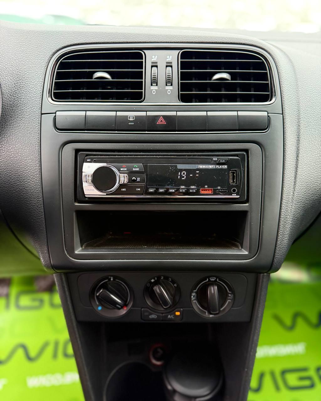 Volkswagen Polo Sedan I · Рестайлинг , 2016 г., механика, бензин - фото 11