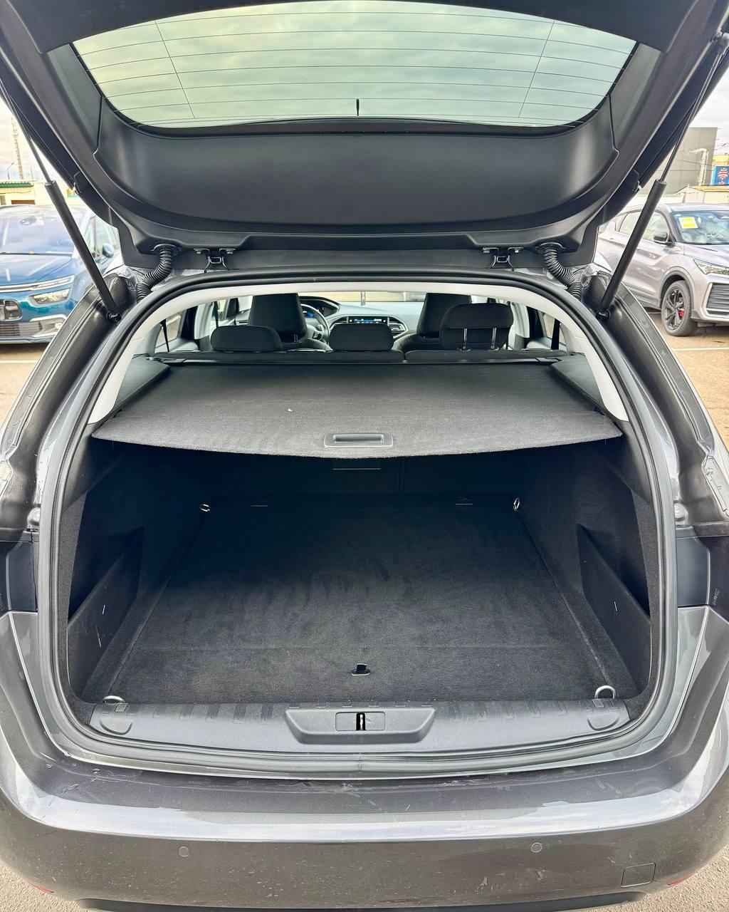 Peugeot 308 T9 · Рестайлинг , 2021 г., автомат, бензин - фото 14