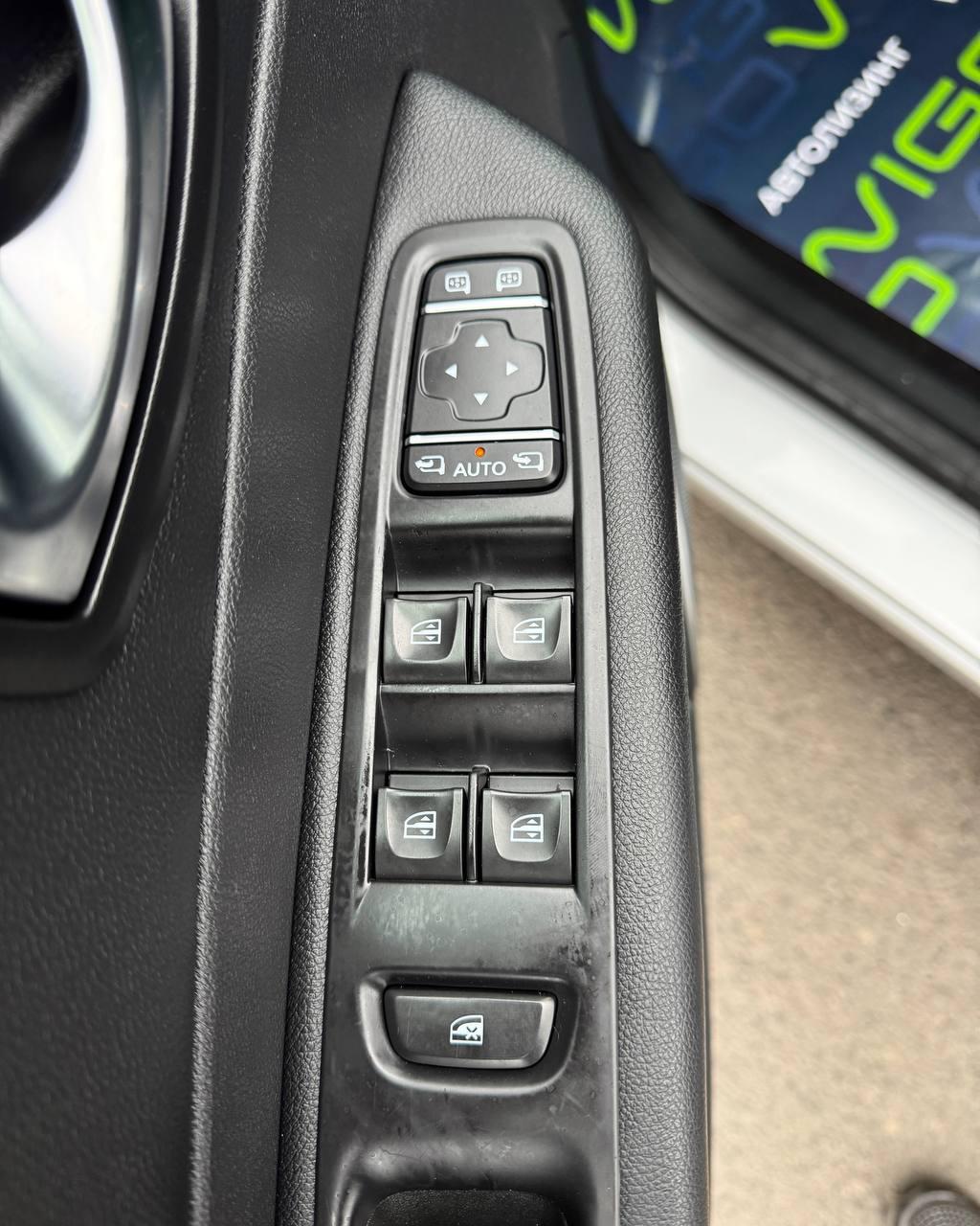 Renault Captur I · Рестайлинг , 2019 г., механика, бензин - фото 20