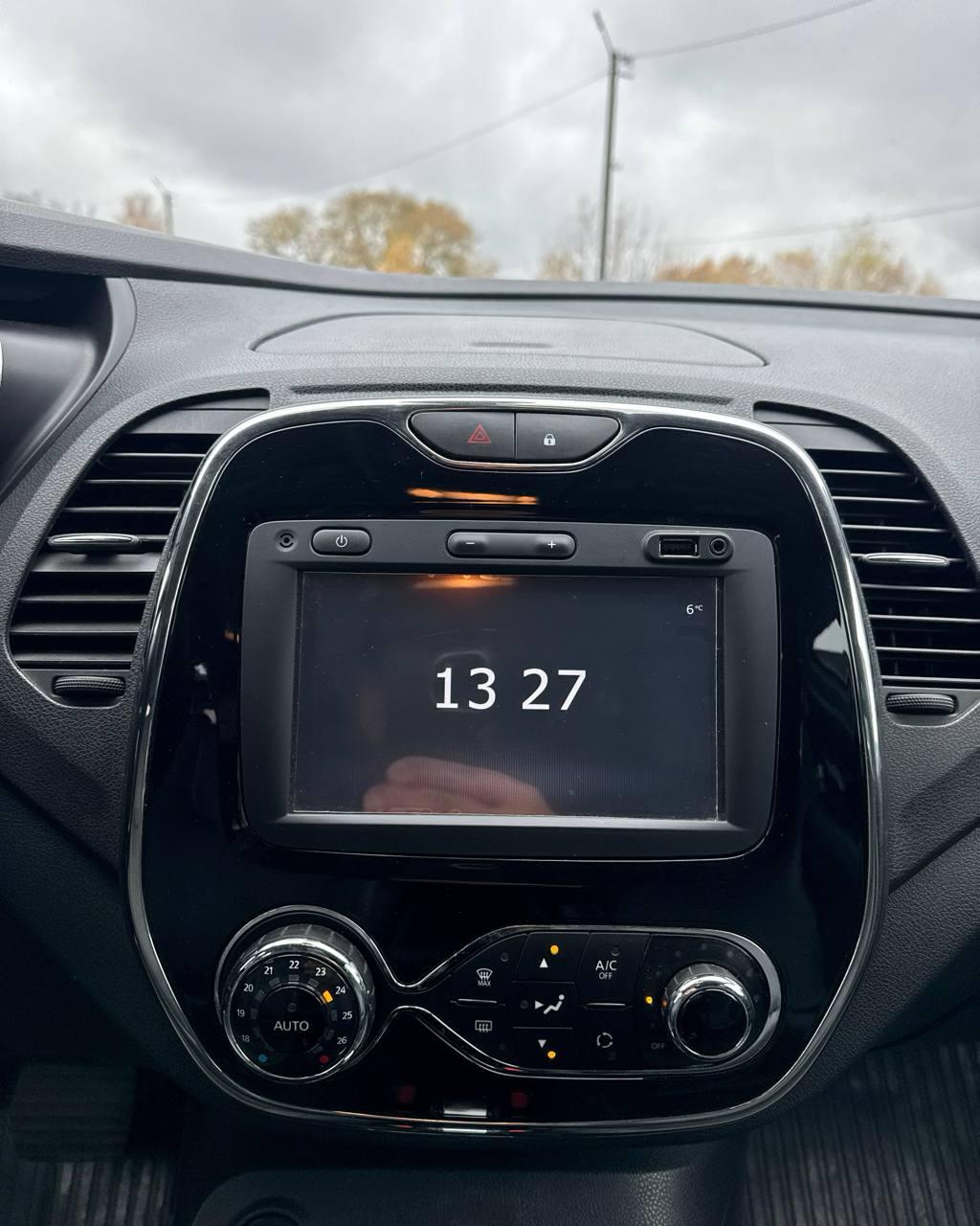 Renault Kaptur I , 2016 г., автомат, бензин - фото 16