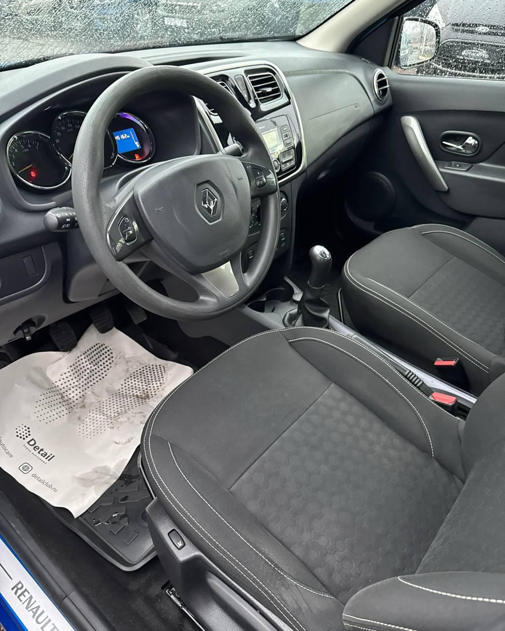 Renault Logan II , 2017 г., механика, бензин - фото 10