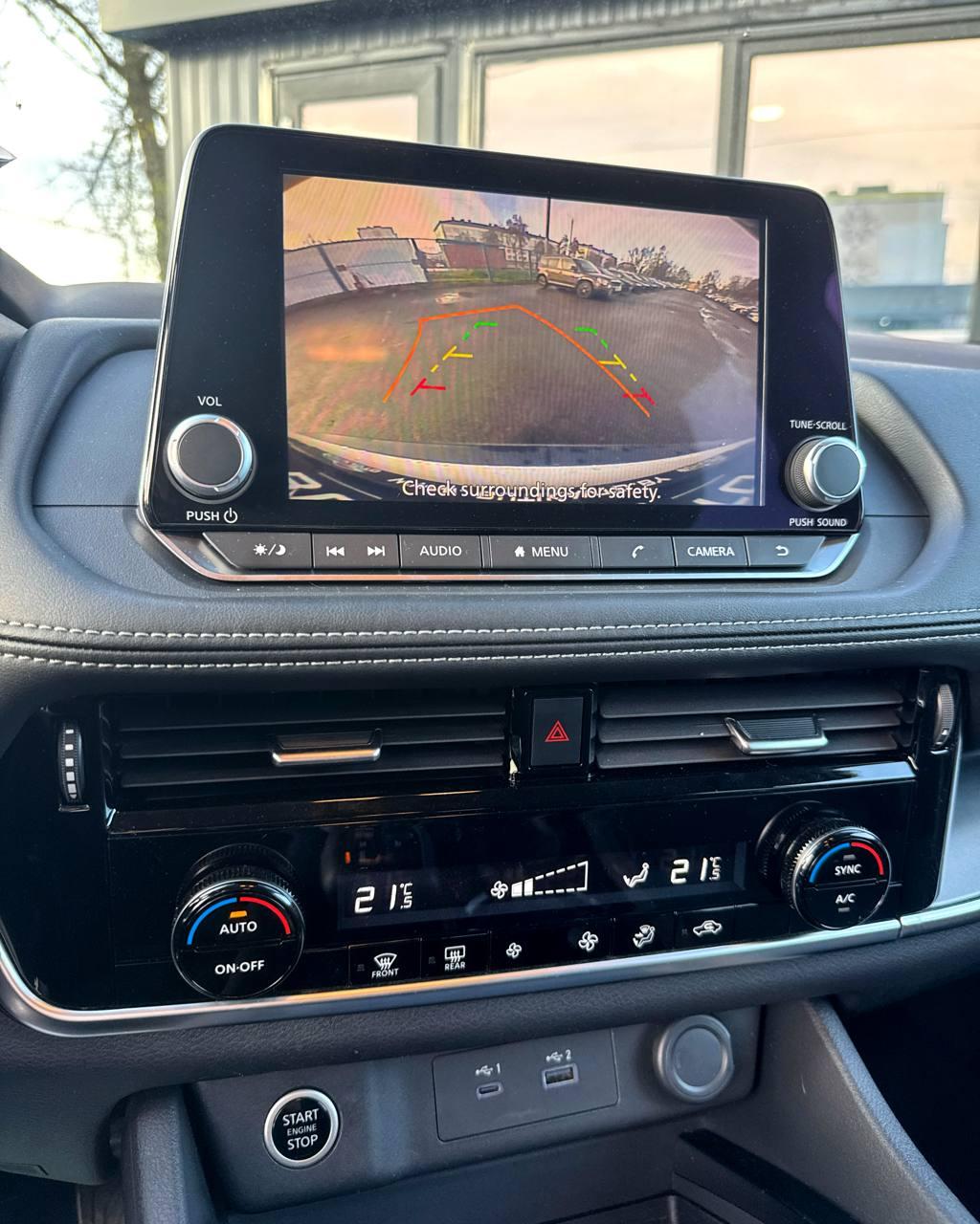 Nissan Rogue III, 2022 г., вариатор, бензин - фото 10