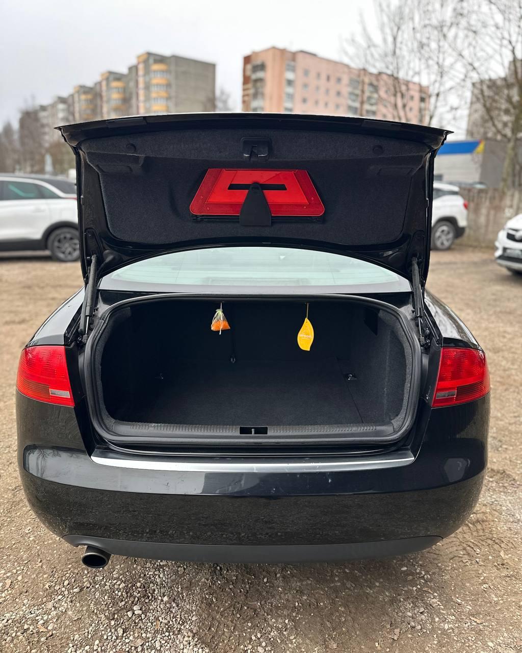 Audi A4 B7 , 2006 г., механика, бензин - фото 12