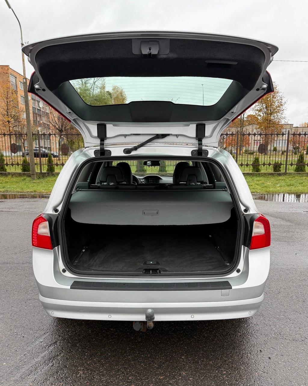 Volvo V70 III , 2011 г., механика, дизель  - фото 12