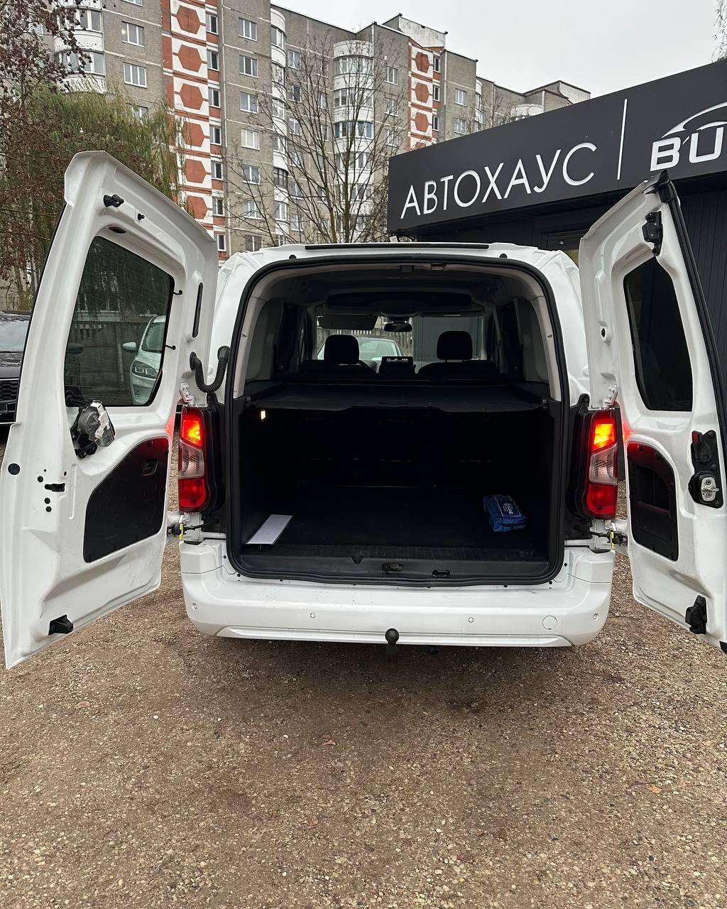 Opel Combo XL E , 2020 г., автомат, дизель - фото 13