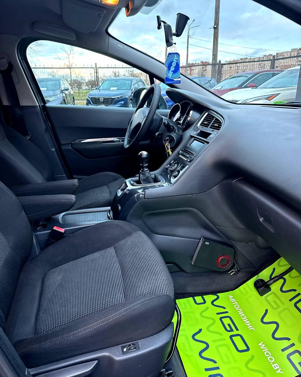 Peugeot 5008 I , 2010 г., механика, дизель - фото 11