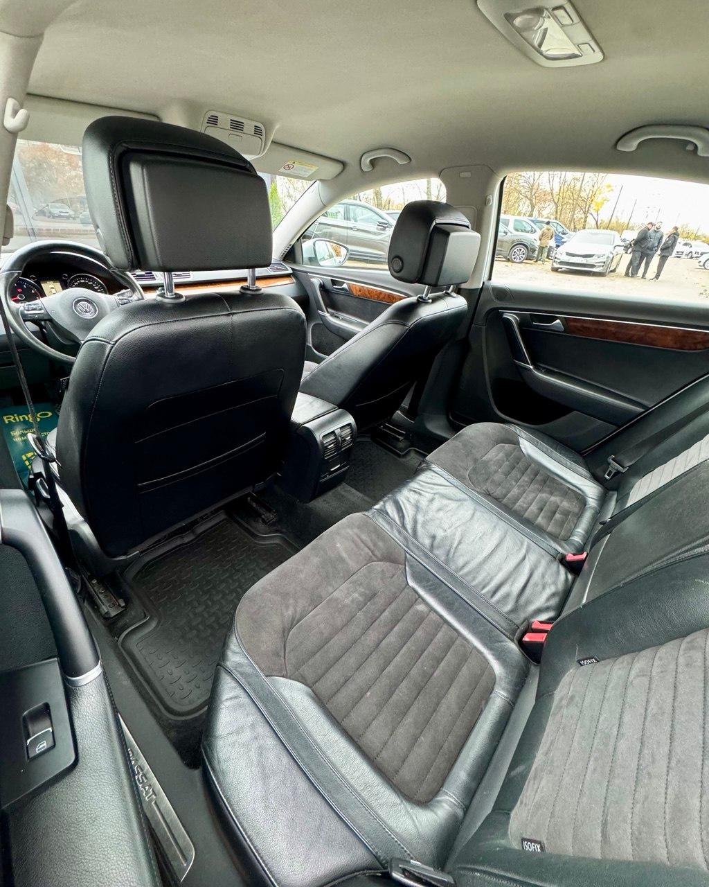 Volkswagen Passat B7 , 2011 г., механика, дизель  - фото 11