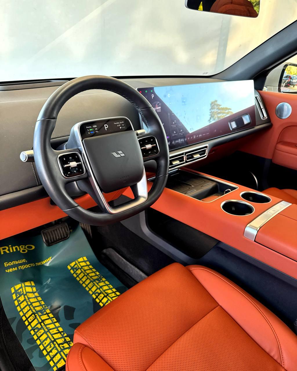 Li Auto L6 I , 2024 г., автомат, гибрид - фото 11