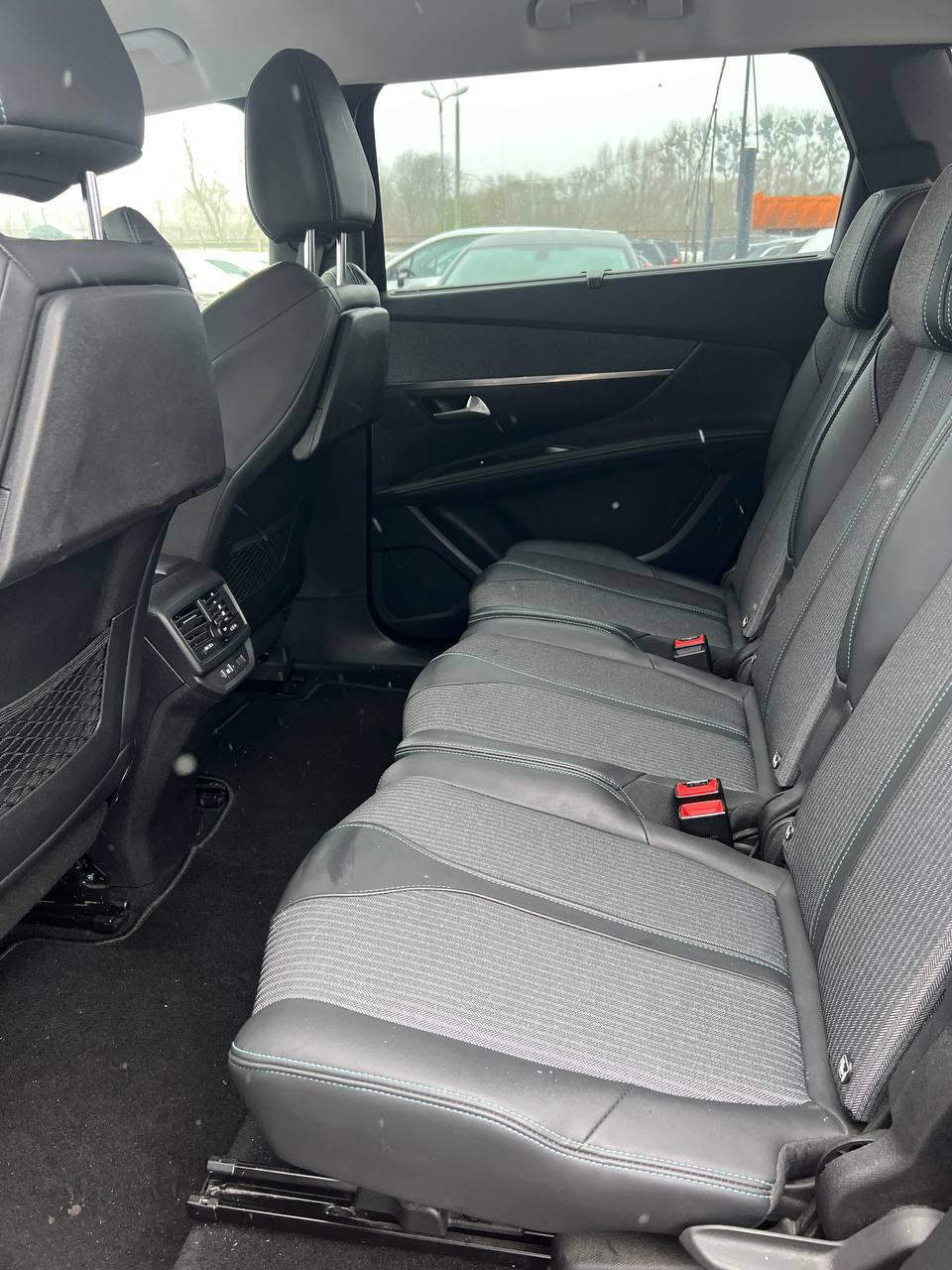 Peugeot 5008 II · Рестайлинг , 2022 г., автомат, бензин - фото 14