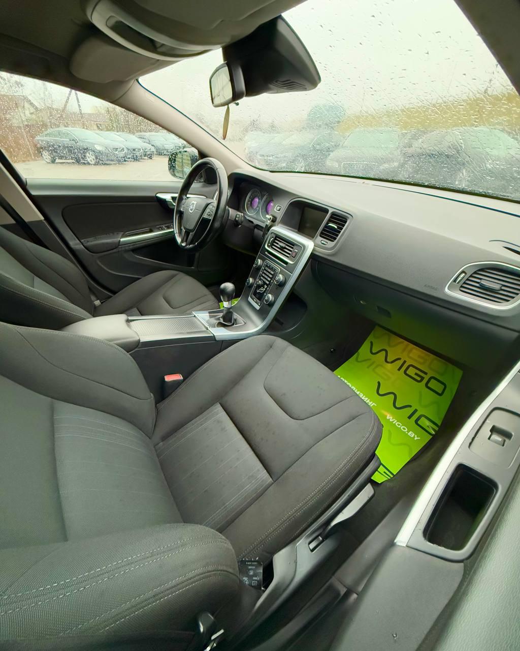 Volvo V60 I , 2011 г., механика, дизель - фото 14