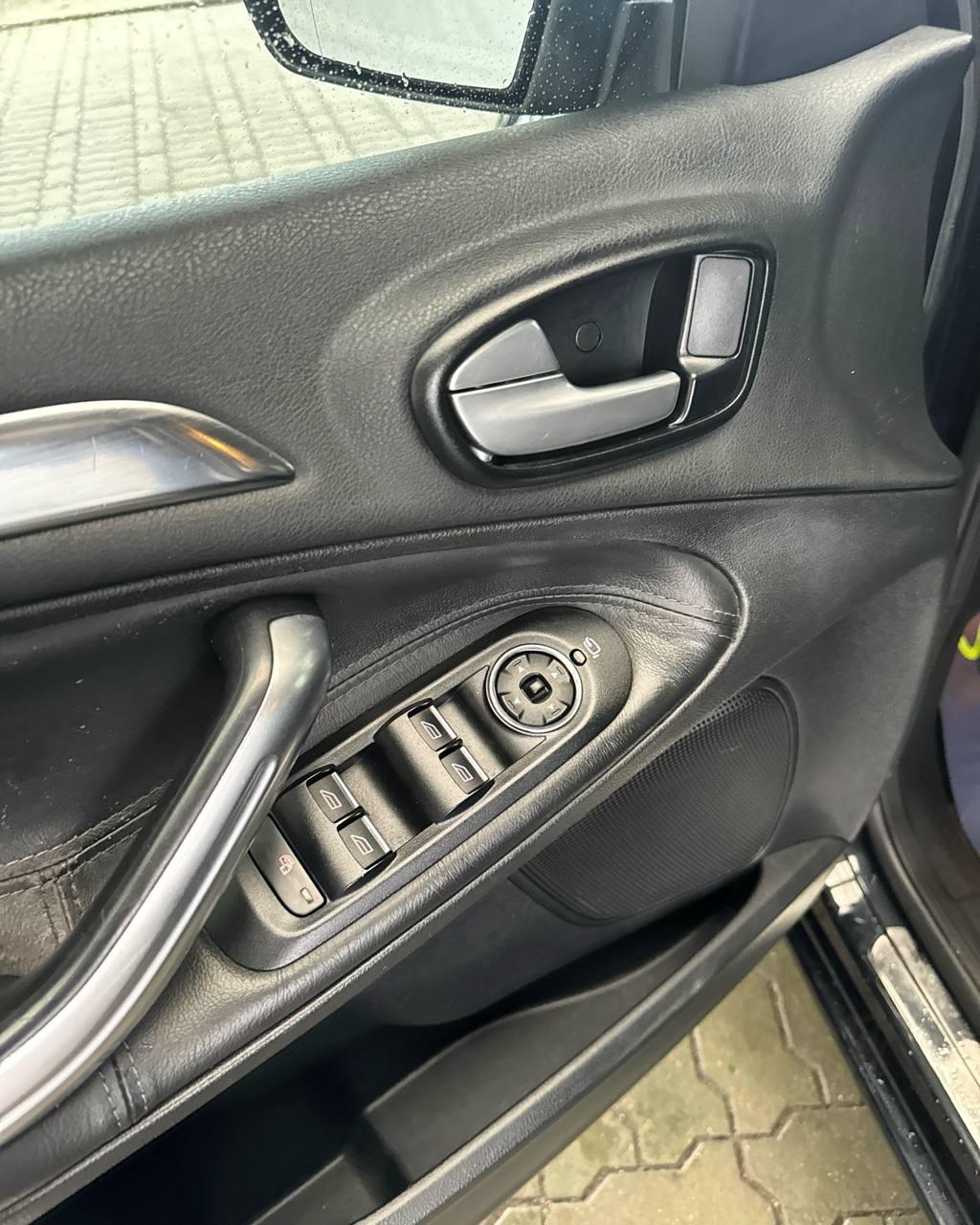 Ford Galaxy II · Рестайлинг , 2011 г., механика, бензин - фото 9