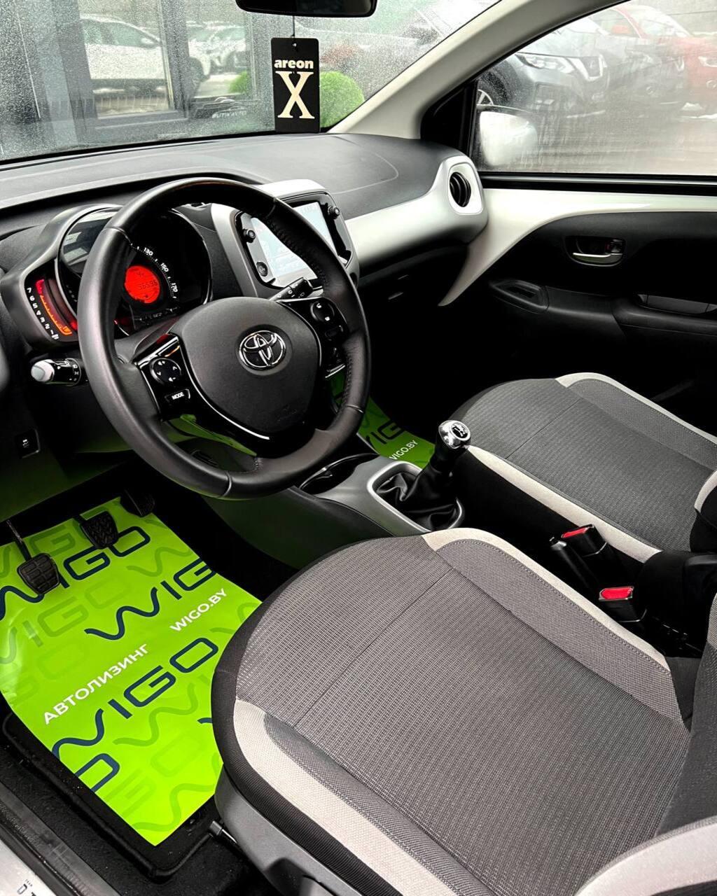 Toyota Aygo II (AB40) · Рестайлинг , 2020 г., механика, бензин - фото 9