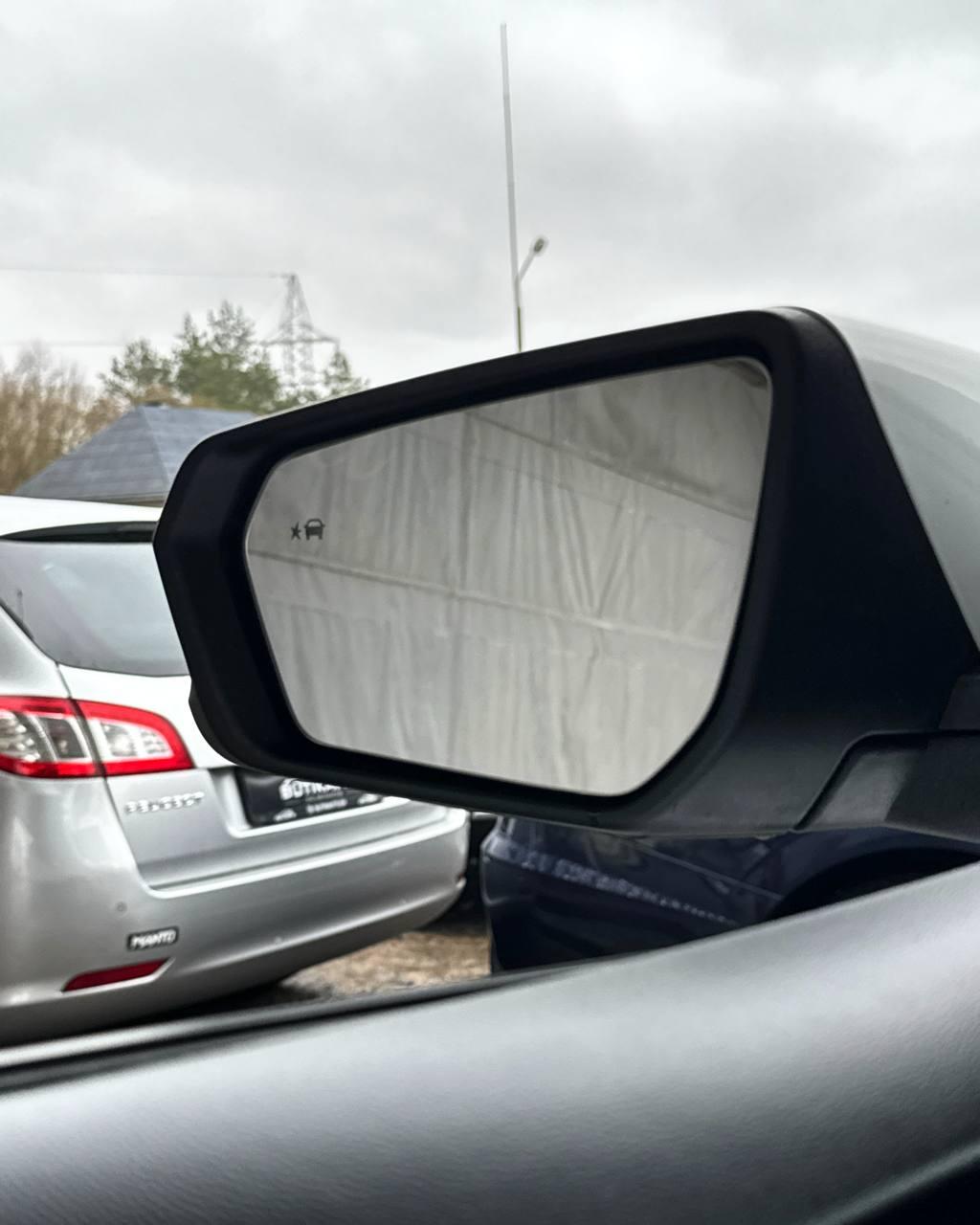 Chevrolet Equinox III · Рестайлинг , 2021 г., автомат, бензин - фото 9