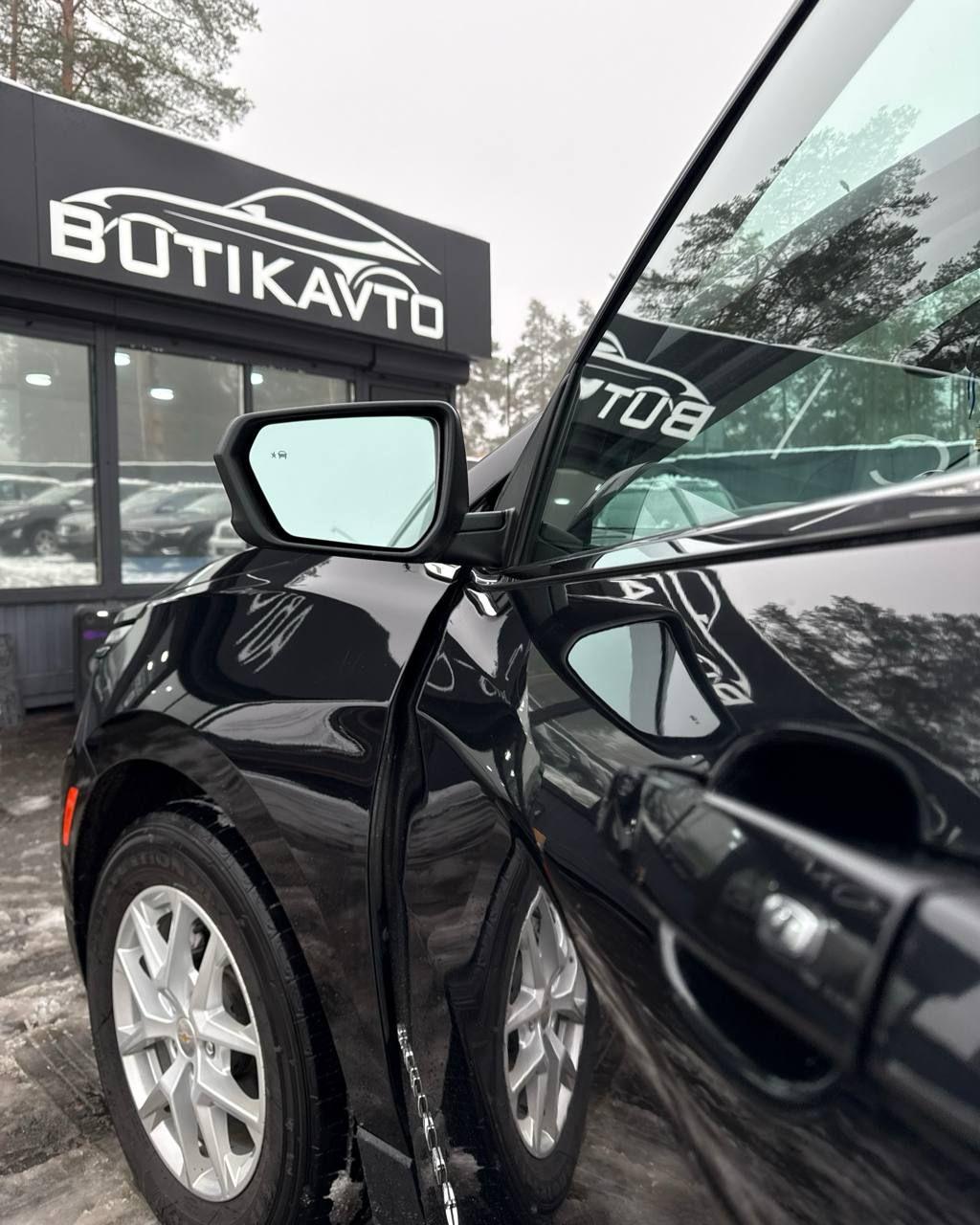 Chevrolet Equinox III · Рестайлинг , 2022 г., автомат, бензин - фото 16