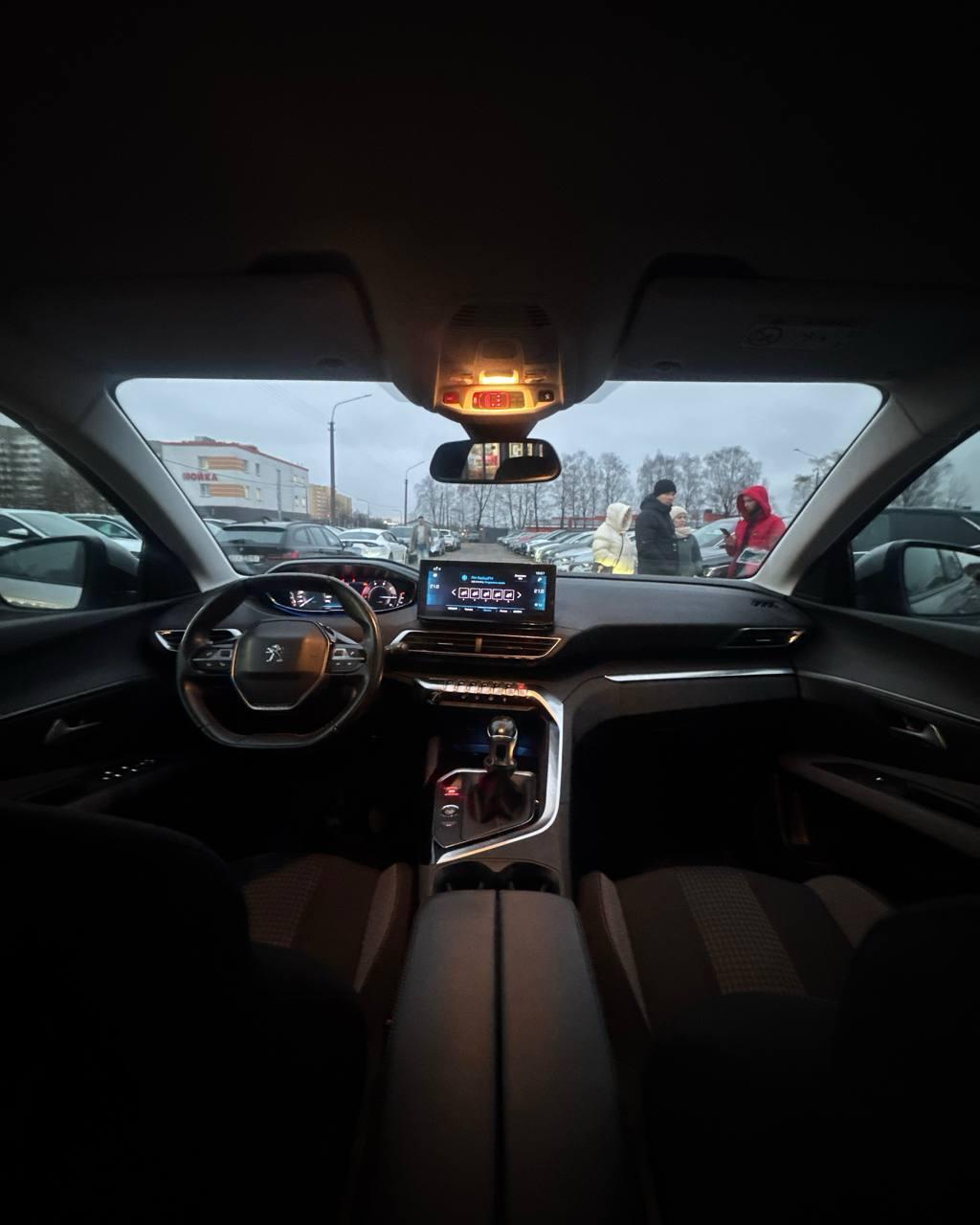 Peugeot 3008 II · Рестайлинг , 2020 г., механика, дизель - фото 9