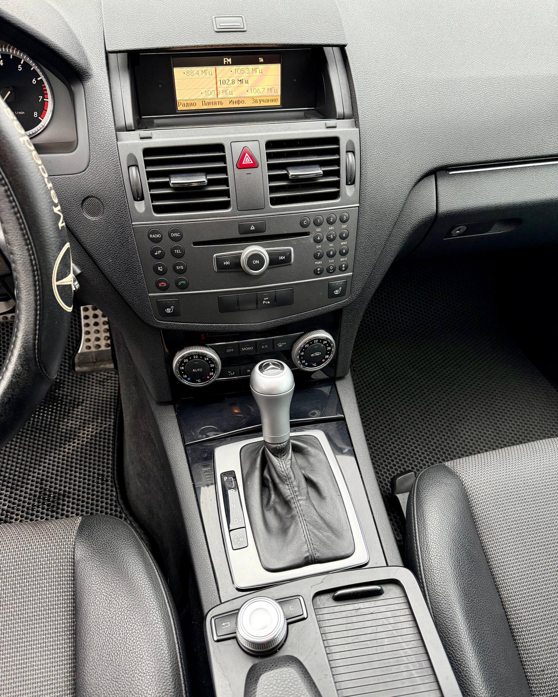 Mercedes-Benz C-Класс W204 S204 , 2010 г., автомат, бензин - фото 13